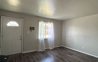 2 beds, 1 bath, $1,000