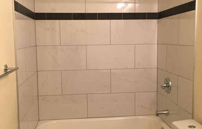 1 bed, 1 bath, 655 sqft, $1,795, Unit 1