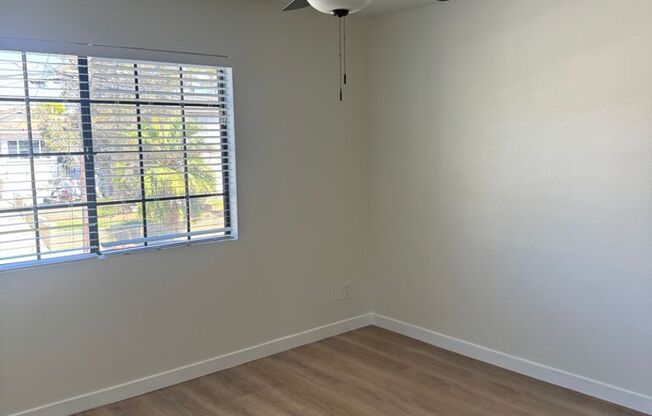 2 beds, 1 bath, $2,395, Unit 2