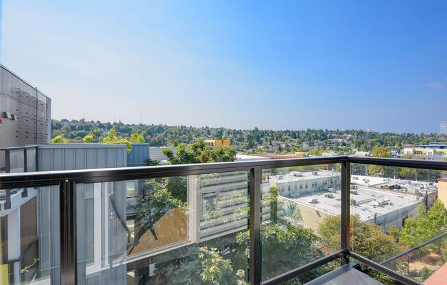 1 bed, 1 bath, 560 sqft, $2,395, Unit 501