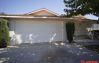 Cute Home Located Off of Niles and Fairfax!