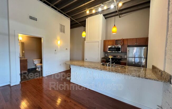 15 N 18 ST