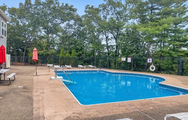 1 bed, 2 baths, 708 sqft, $2,100, Unit A304