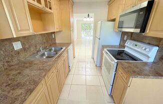 8450 Lagos De Campo Blvd #206