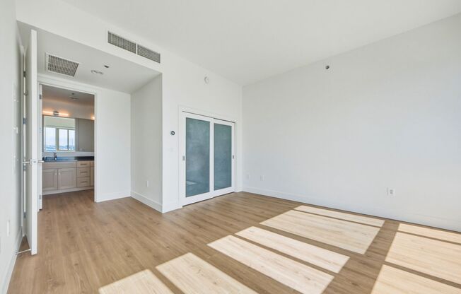 2 beds, 2 baths, $2,850
