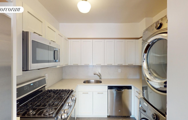 210 E 68th St, New York NY 10BC