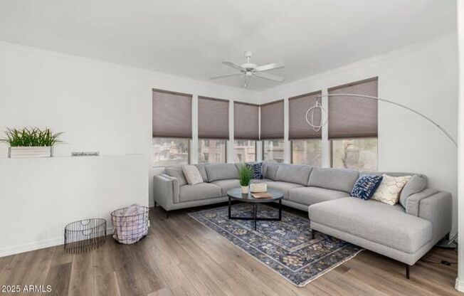 2 beds, 2 baths, $2,195, Unit UNIT 2244