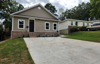 Newly Remodeled Townhouse in Hillcrest Area