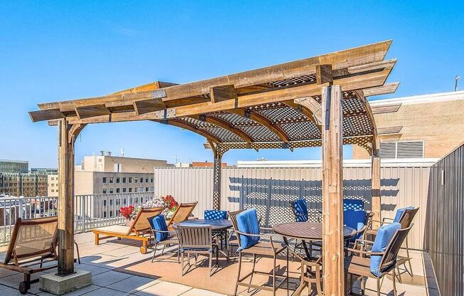 1 bed, 1 bath, $2,195, Unit Unit 226