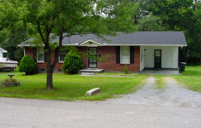 Recently Renovated Three Bedroom in Gallatin