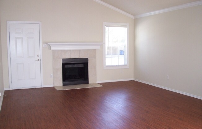3 beds, 2 baths, 1,203 sqft, $1,950, Unit 11620B