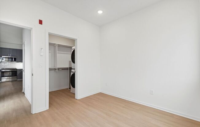 245 N 12th St