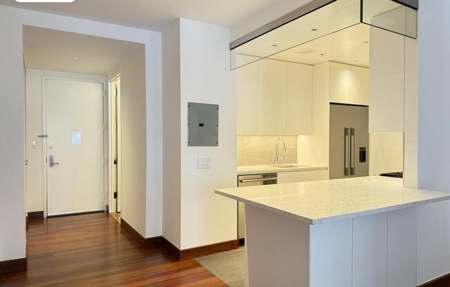 1 bed, 1.5 baths, 947 sqft, $5,700, Unit 5A