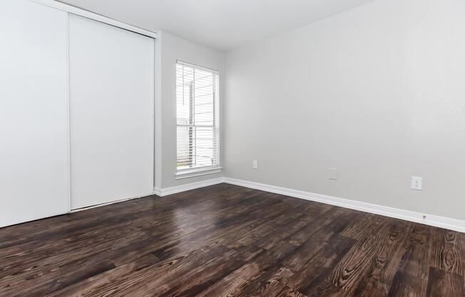 2 beds, 2 baths, 1,035 sqft, $1,369