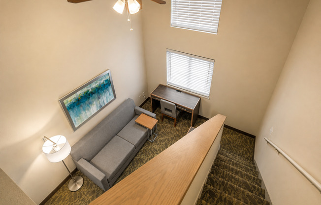 Studio, 1 bath, 350 sqft, $1,345, Unit 329 Loft