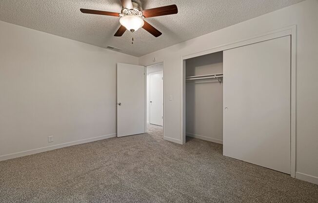 2 beds, 2 baths, 1,000 sqft, $1,575, Unit 045