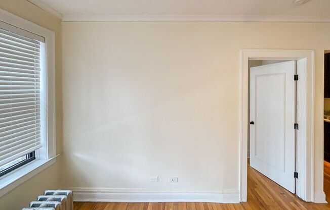 2 beds, 1 bath, 655 sqft, $2,235, Unit 4725-1