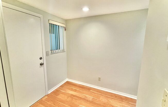 Application Under Review - 2 BR 2 Bath Condo in Reflections on the River Available June
