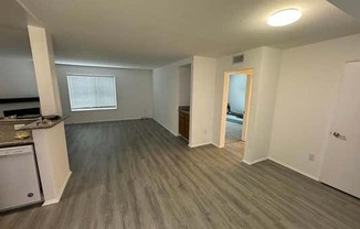 13042 RIVERSIDE DR