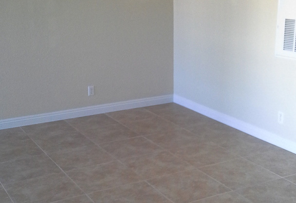 Vizcaya Condo in Gated Community