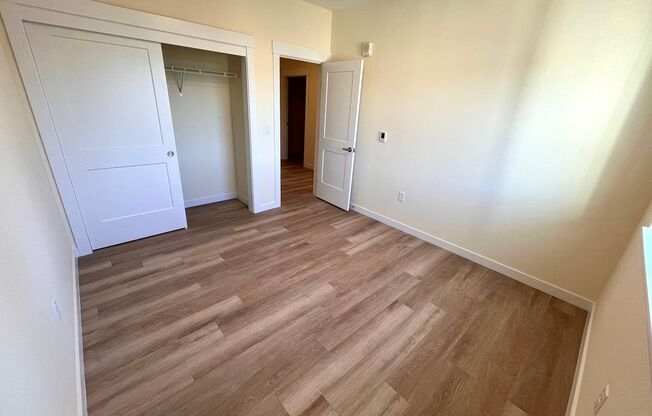 2 beds, 1 bath, $1,875, Unit E309