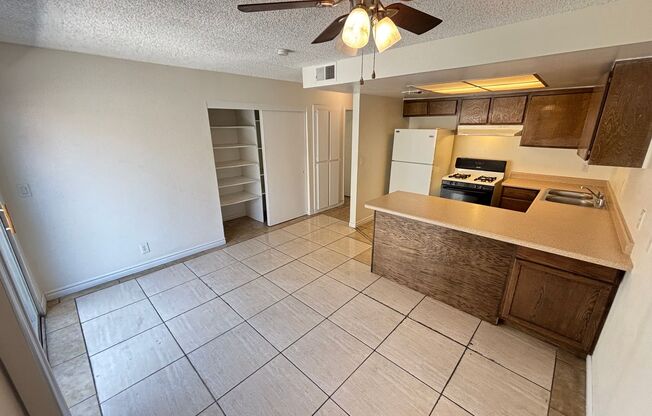 2744 Karen Ave. Unit 3
