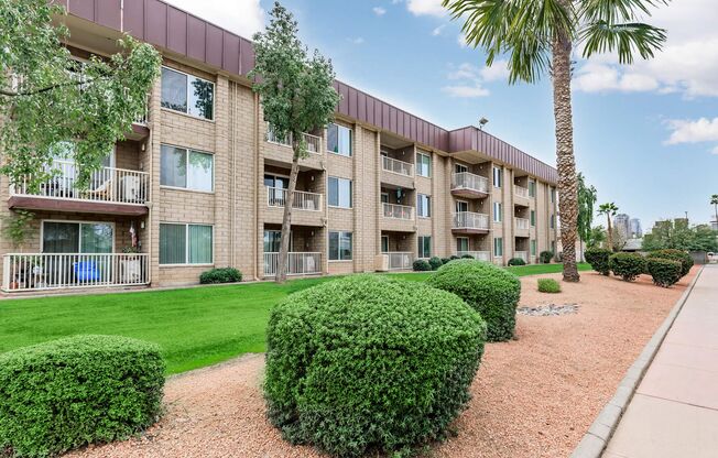 Washington Manor Apartments