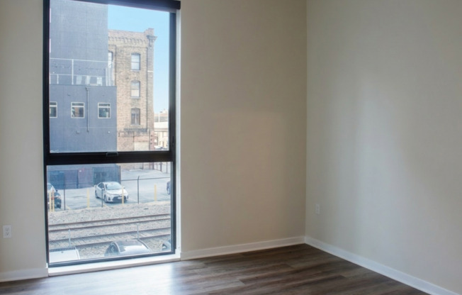 2 beds, 1 bath, 941 sqft, $2,300, Unit 209