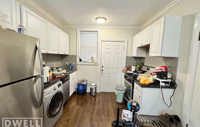 2535 N Seminary Ave
