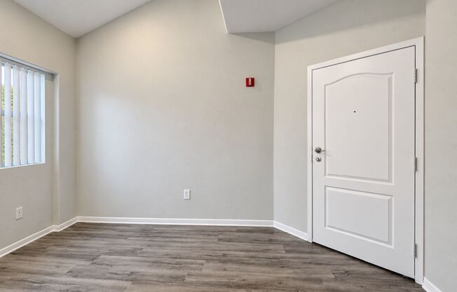 3 beds, 2 baths, 1,125 sqft, $3,598, Unit 301