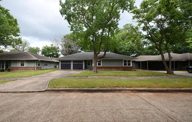 5535 BERRY CRK DR
