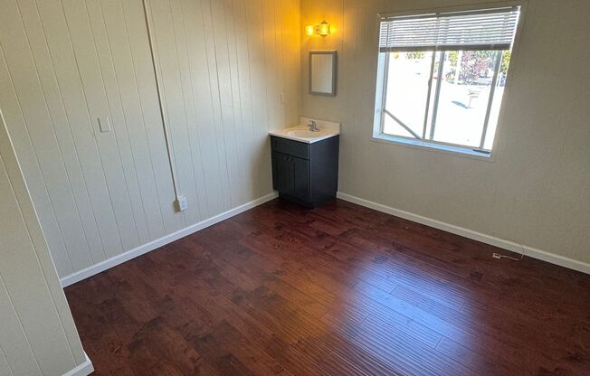 1715 Park St #6 | 1 Single Room Occupancy