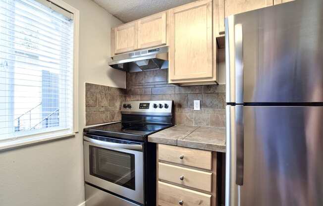 The Goose Aloha, Oregon Kitchen