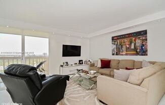 19707 Turnberry Way Apt 21D
