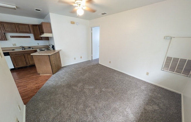 1630 Post Road # 1-4