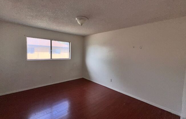 2 beds, 1.5 baths, $1,950, Unit # #C