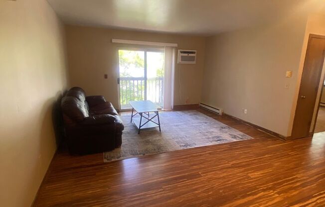 Eagle Woods Apartments