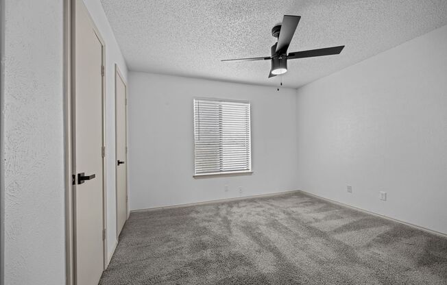 2 beds, 1.5 baths, 1,053 sqft, $1,475, Unit D-06