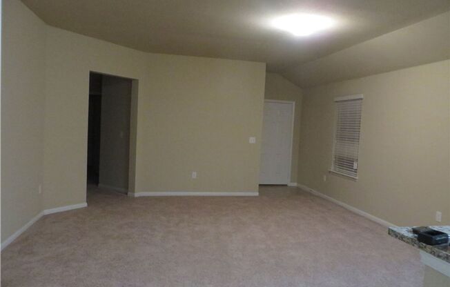 Beautiful 3/2/2 one story home in Pinnacle subdivision!