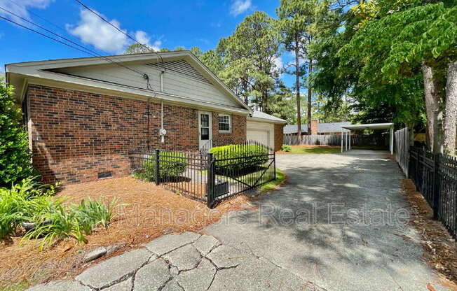 2514 DARTMOUTH DR