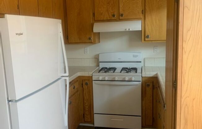 1 bed, 1 bath, 525 sqft, $2,050, Unit Apt 7