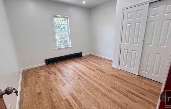 610 E 3 ST