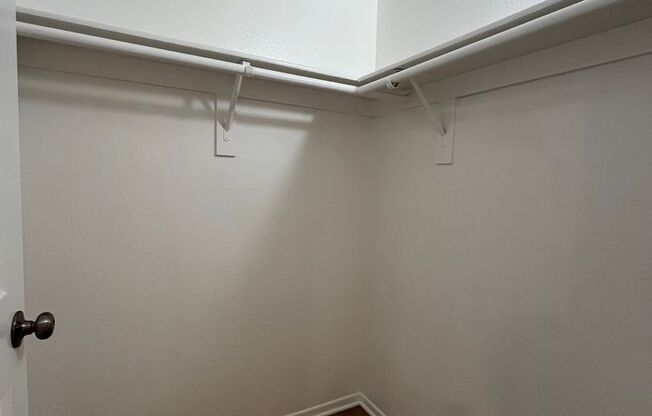 Studio, 1 bath, 500 sqft, $1,648, Unit 311