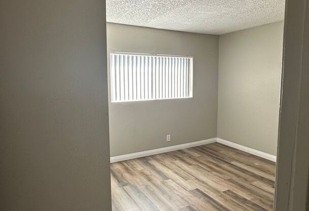 2 beds, 1 bath, 780 sqft, $1,750, Unit 217