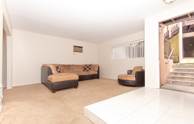Private 2-bed/2-bath, Corner Location Condo in the Heart of Mission Valley!