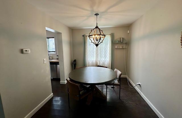 1140 GREENSFIELD DR
