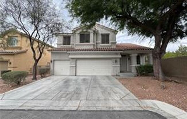 DON’T MISS OUT ON THIS BEAUTIFUL 4-BEDROOM HOME IN SOUTHERN HIGHLANDS!