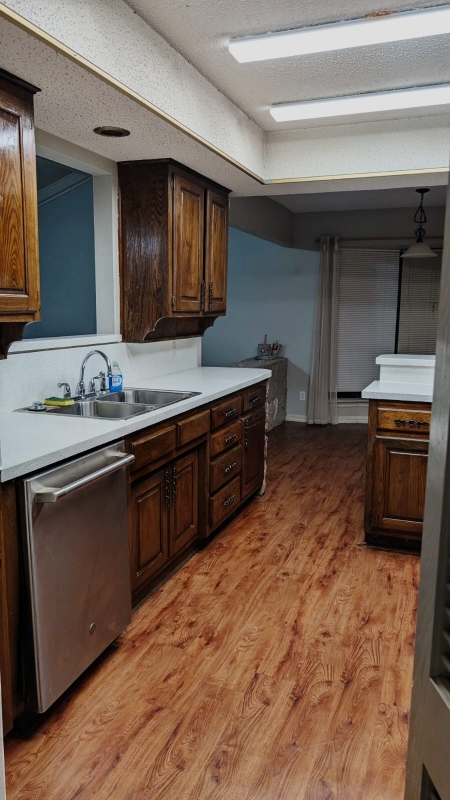 9821 BANCROFT