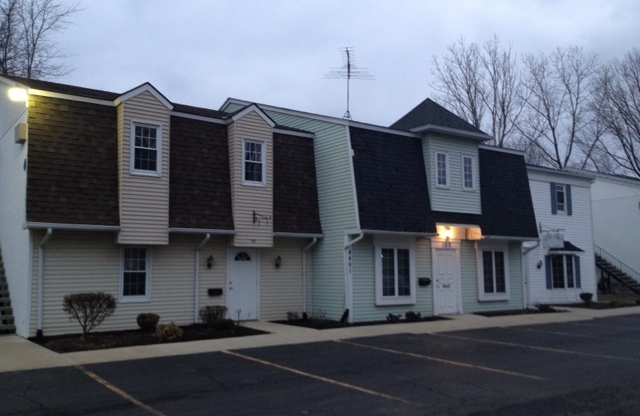 4461 Oberlin Avenue - Concord Station