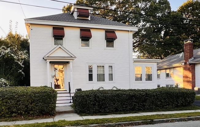 164 E ELM AVE